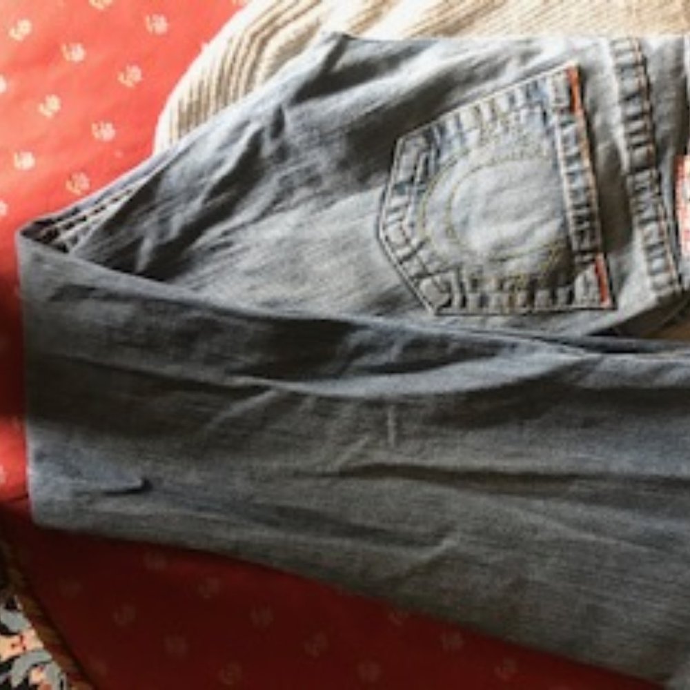True Religion World Tour Bobby Distressed Jeans - Picture 10 of 10